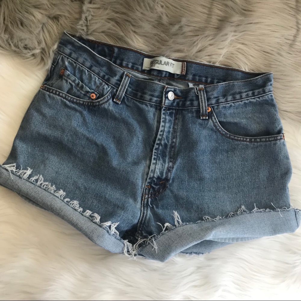 Levi’s 505 Denim High Waisted Mom Cut Off Shorts